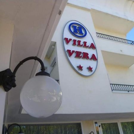Hotel Villa Vera ริมินี ภายนอก รูปภาพ
