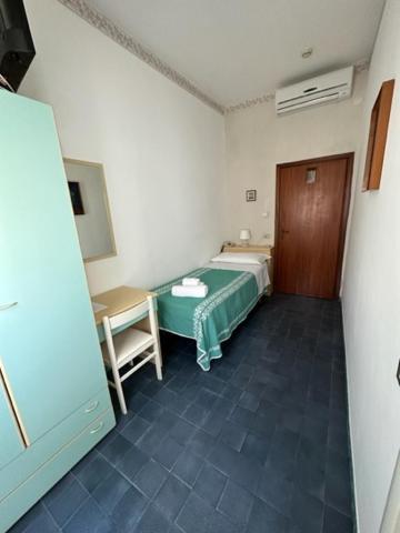Hotel Villa Vera ริมินี ภายนอก รูปภาพ